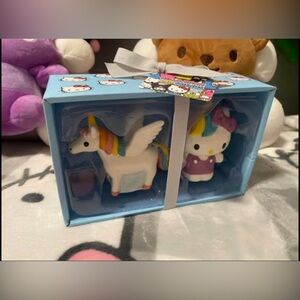 unicorn Hello Kitty x Blue sky shakers